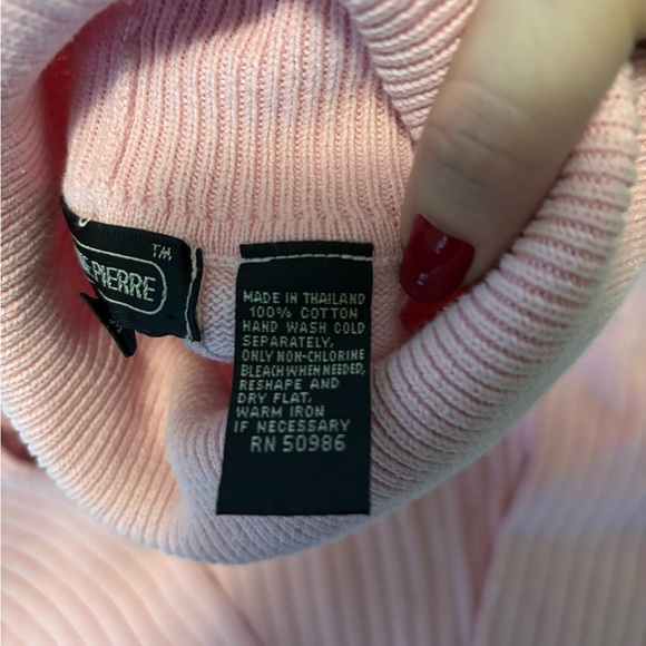 Turtleneck - Picture 2 of 4